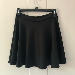 Black skater skirt